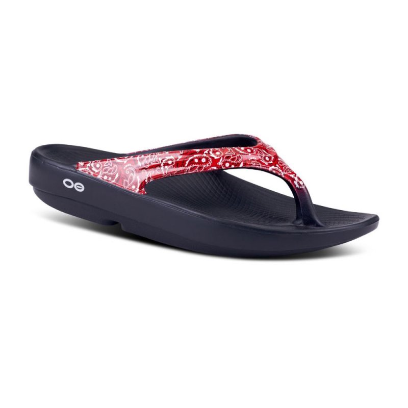 OOFOS Women's OOlala Limited Sandal - Red Bandana